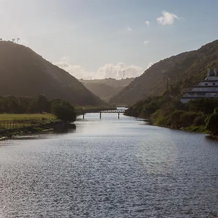 Casa Da Calçada Maceira (Lisbon)